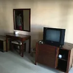 Drop In Hotel And Resort