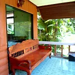 Baan Rimnam Resort Khao Sok