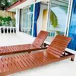 Bangrak Pier Samui Resort