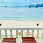 Bangrak Pier Samui Resort