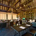 Keeree Waree Seaside Villa
