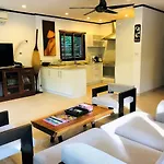 Villa Fleur At Beachfront Resort With Private Pool And 20M To Beach