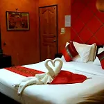 Tanisa Resort