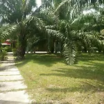Baan Suan Nam Resort