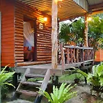 Baan Bua Cottage