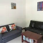Maria\'S 2 Bedroom Home For Up To 6 People
