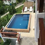 Villa Moore