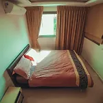 1 Bedroom In Club Royal Suites