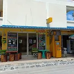 Peach Guesthouse