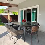 Private New Pool Villa Near Laguna