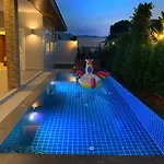 Private New Pool Villa Near Laguna