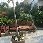 Anong\'S 2 Bedroom Family Home For Up To 6 Guests