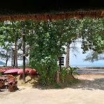 Fisherman\'S Hut , ขนำชาวเลโฮมสเตย์