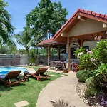 Long Beach Inn