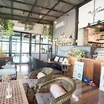 Baan Tor Mai Resort