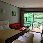 River Hill Side Resort