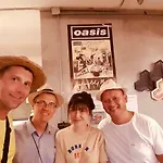 Oasis Cafe And Nap