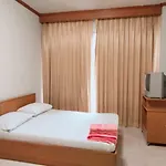 Cathay Guesthouse Hat Yai