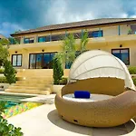 Baan Napoli Luxury Villa