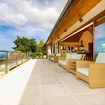 Baan Napoli Luxury Villa