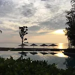 Huahin Beach Luxury Condominium