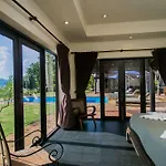 Kaleane Villa Resort