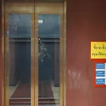 Bangkok Travel Suites Hotel