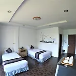 Lanta Friendly House