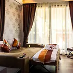 Kg Private Pool Villas Soi 9