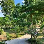 Country Lake Nature Lodge