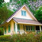 Cottages @ Hill Resort