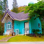 Cottages @ Hill Resort