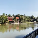 River Jam Amphawa