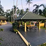 Marilyn\'s Resort