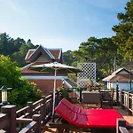 Phu Mork Dao Resort