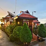 Phu Mork Dao Resort