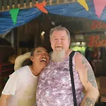 Pp Red Tuna Hut