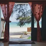Maliblues Bed & Art Gallery