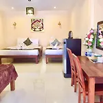 Sri Siam Resort