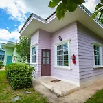 Hip Home At Hod