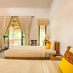 Islanda Hideaway Resort