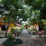 Andaman Beach Resort Koh Jum