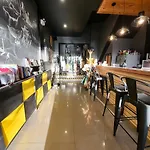 Reset Hostel