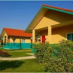 Kaeo Fa Sai Resort
