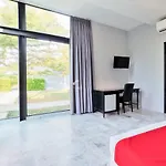Oyo 562 Bulan Anda Baba Resort