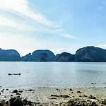 Oyo 562 Bulan Anda Baba Resort