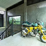 Cs Klongtoey Grand Resort