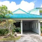 Khum Suk Resort