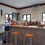 Lyndale Lodge