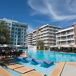 Grandblue Condominium Sea View